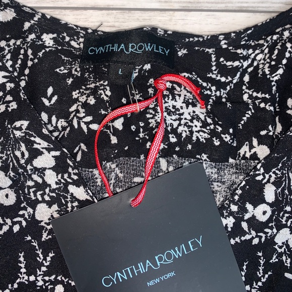 Cynthia Rowley Black Top Size Large NWT - Picture 2 of 3
